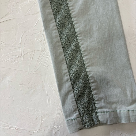 Anthropologie Pilcro Hyphen Boyfriend Jeans - Picture 6 of 16